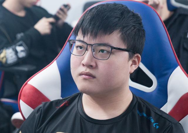 Rookie爆冷击败瑞士队，出色防守震惊全场！